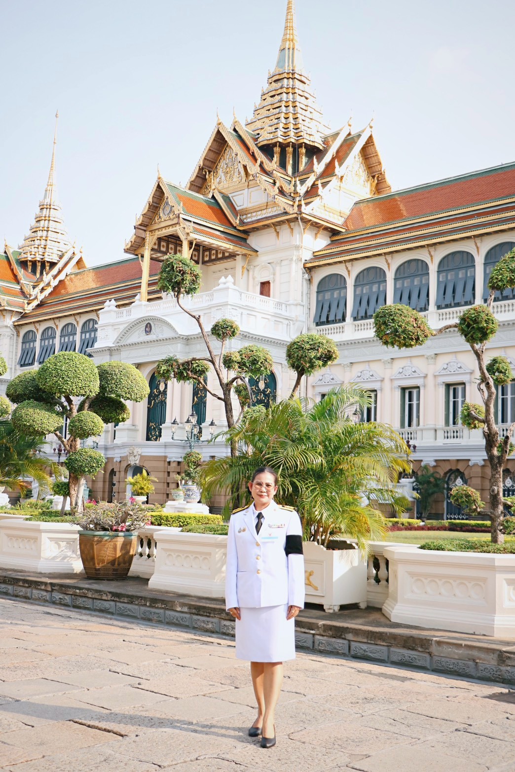 title - ส.ป.ก. ร่วมพิธีวางพวงมาลาถวายราชสักการะ ในพระพิธีธรรมสวดพระอภิธรรมพระบรมศพ สมเด็จพระนางเจ้าสิริกิติ์ พระบรมราชินีนาถ พระบรมราชชนนีพันปีหลวง ณ พระที่นั่งดุสิตมหาปราสาท